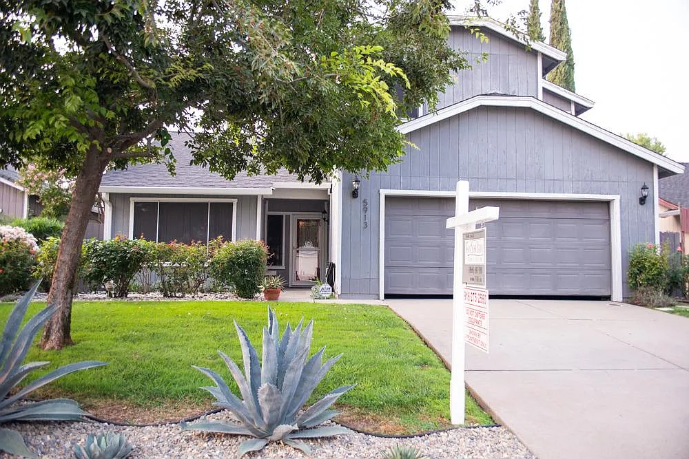 5913 Sawyer Cir photo 1