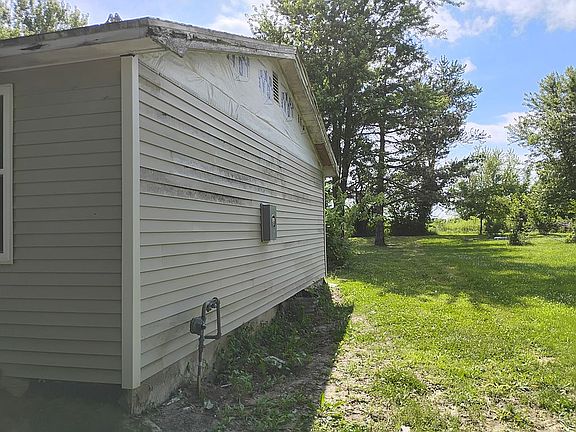 3rd image of 126 High St