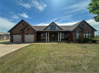 512 Graft St, Thomas, OK 73669