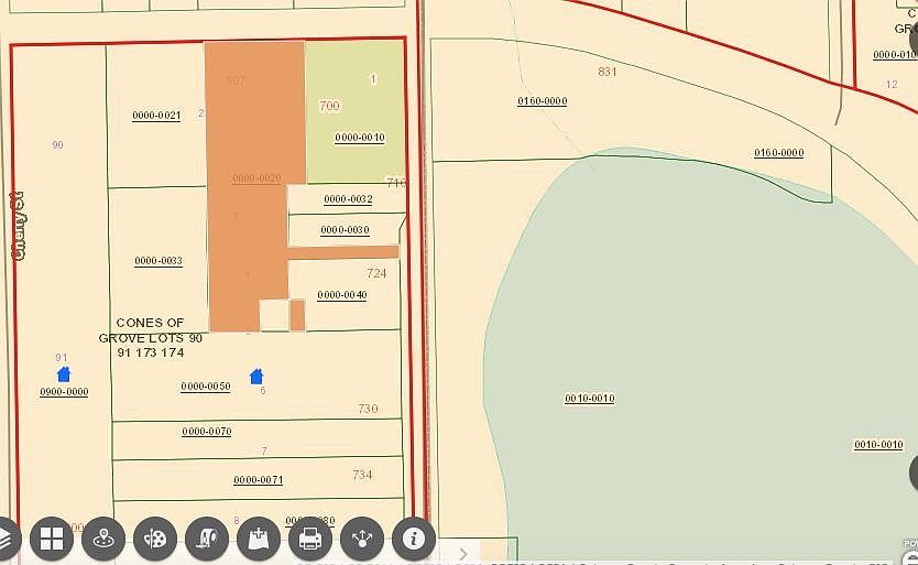 2nd image of 907 Huntington Rd