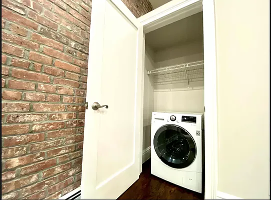 Rented by REAL New York | media 10