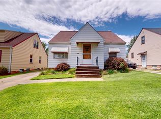 5500 Elmwood Ave, Maple Heights, OH