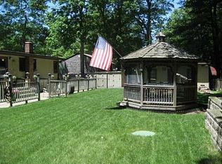 42 Mockingbird Dr, Exeter, RI 02822