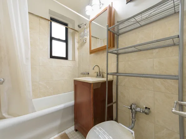 25-41 30th Road image 9 of 9