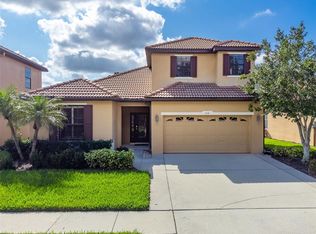 212 Silver Falls Dr, Apollo Beach, FL 33572