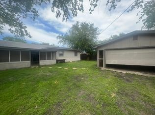5918 Fir Valley Dr, San Antonio, TX 78242