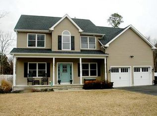 2 Victory Ln, Brick, NJ 08723