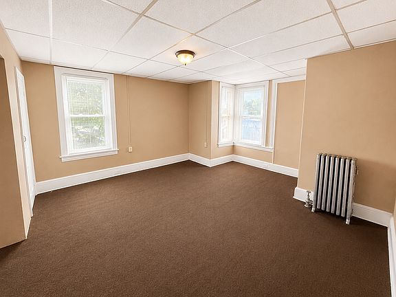 4th image of 1213 Powell St Floor 2