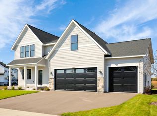 9496 63rd St S, Cottage Grove, MN 55016