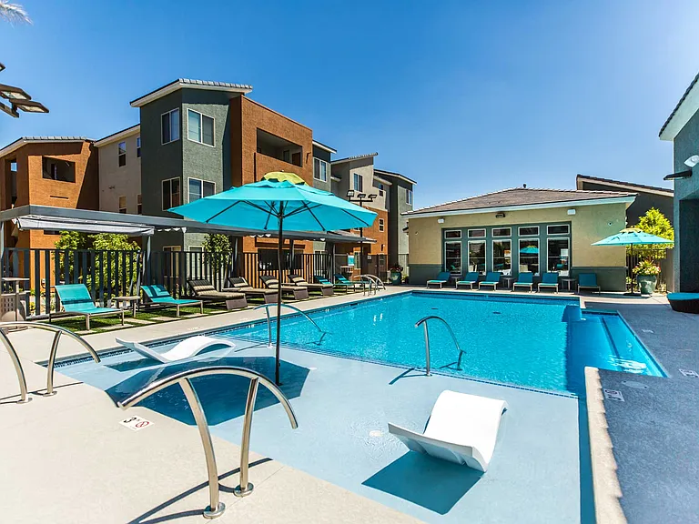 SOLANA APARTMENT HOMES — Photo 14