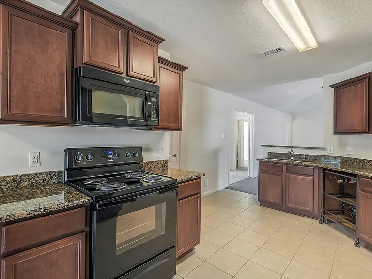 22719 Tabberts Way — Photo 9