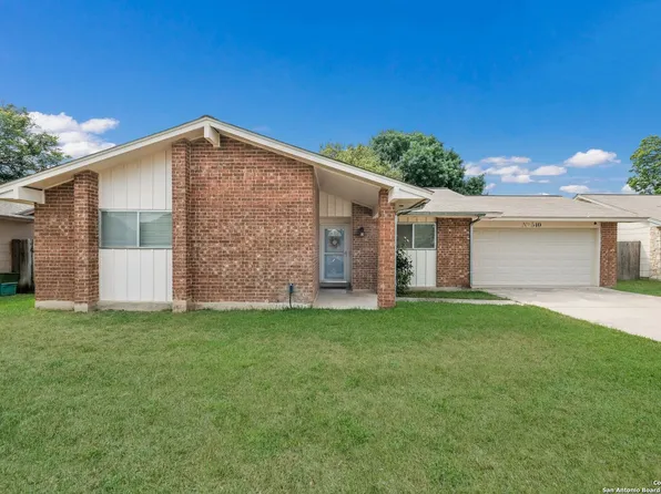 540 Marilyn Dr, Schertz, TX 78154