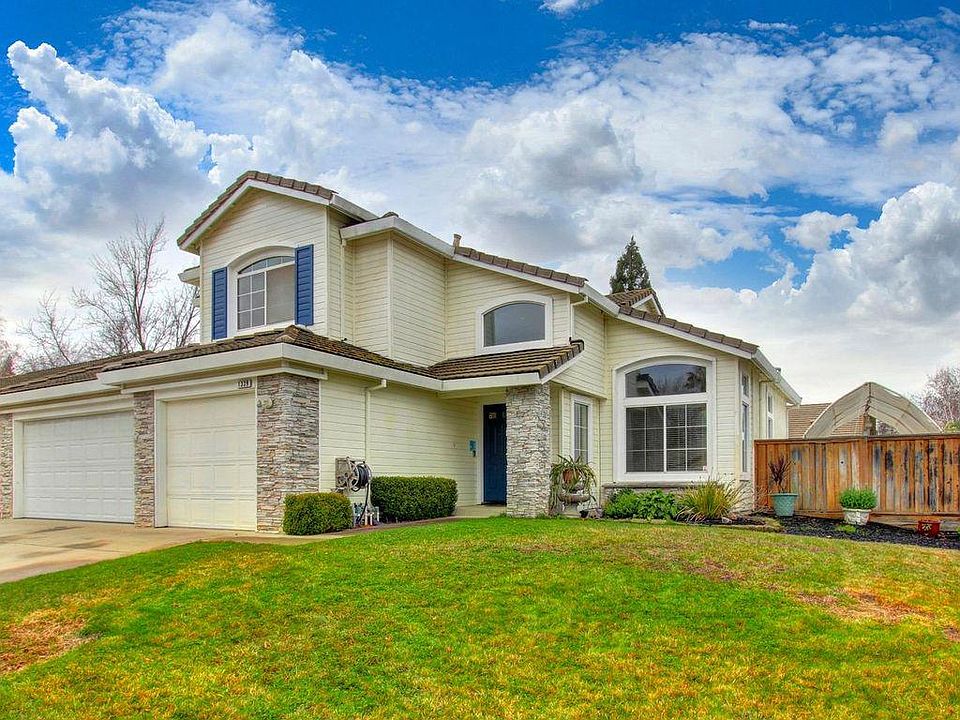 1st image of 1339 Longfellow Cir
