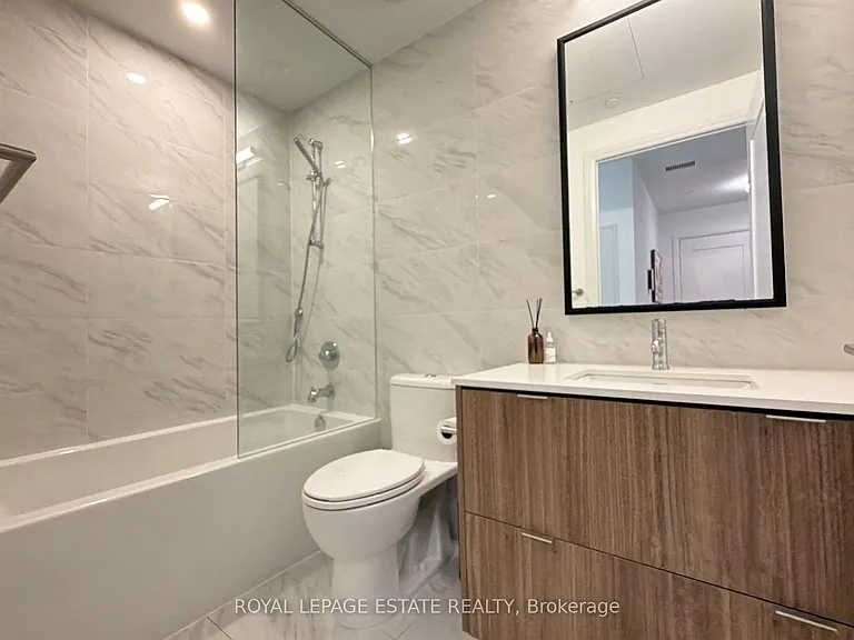 280 Howland Ave #326 — Photo 24