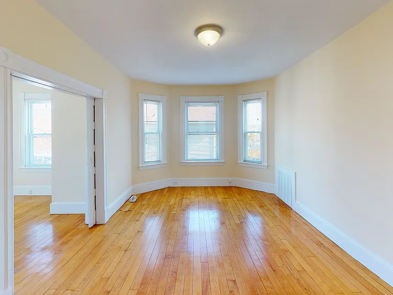 32 Martland Ave #2 — Photo 6