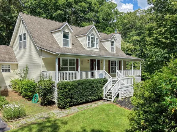 16 Souther Rdg, Blairsville, GA 30512