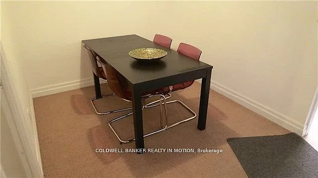300 Bloor St E #1013 — Photo 7