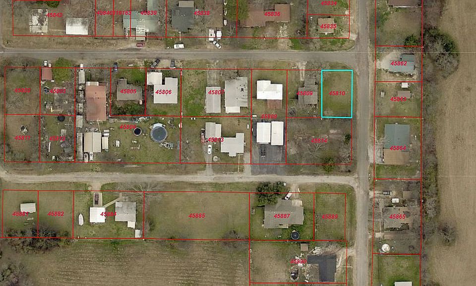 2nd image of 0 Holly Dr