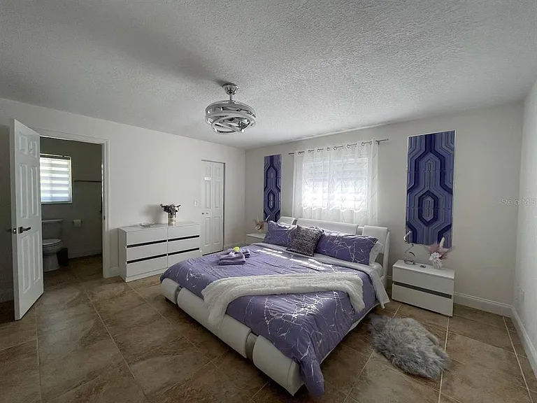 12 Lytton Ln — Photo 22