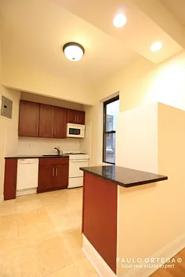 Rented by Keller Williams NYC | media 29