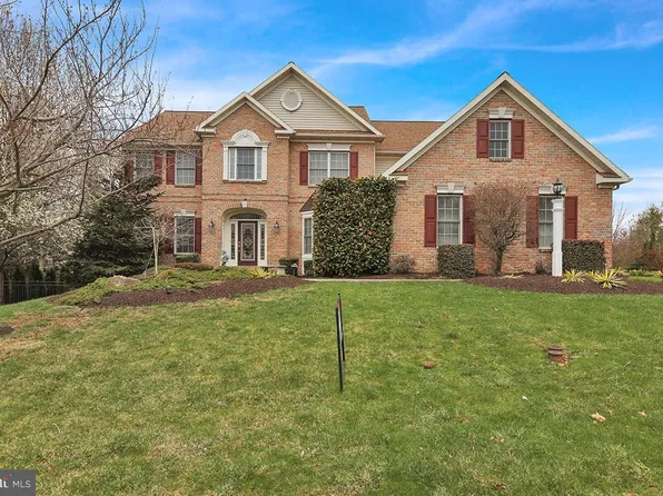 3304 Harwood Ln, Sinking Spring, PA 19608