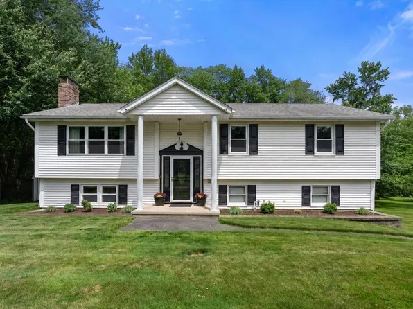 42 Allison Ln, West Springfield, MA 01089