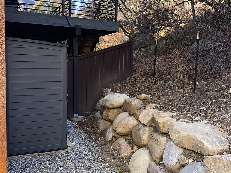 219 Rosemary Ln #B — Photo 3