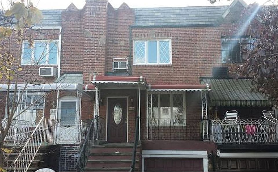 1st image of 2616 Avenue