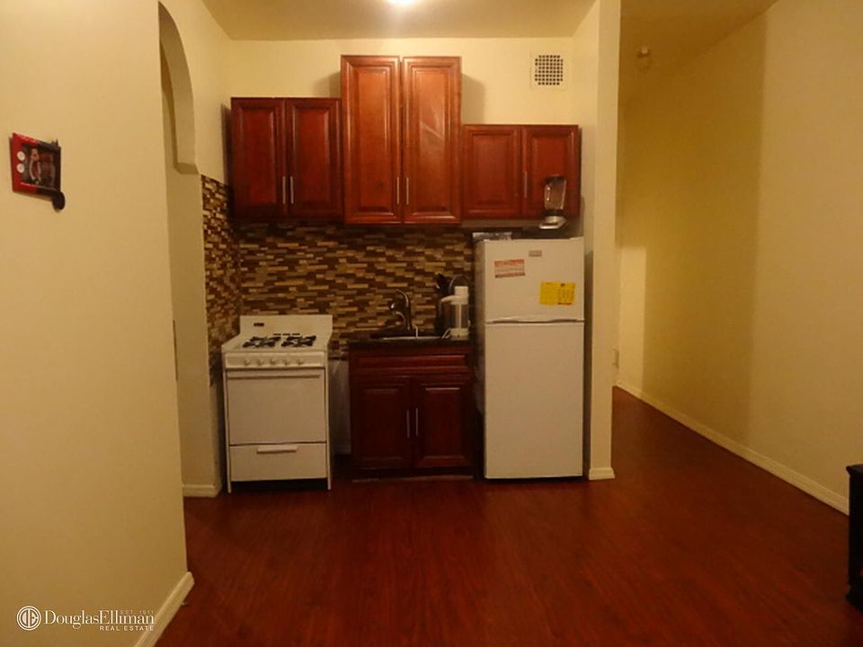 1st image of 550 W 153rd St APT 34