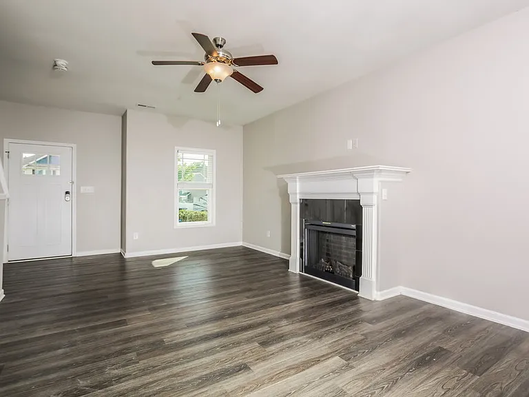 408 Deer Grove Trl — Photo 5