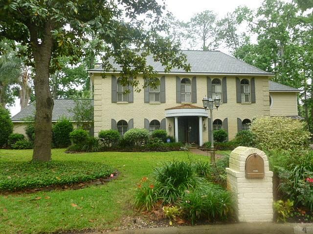 1st image of 4 Shorelake Dr