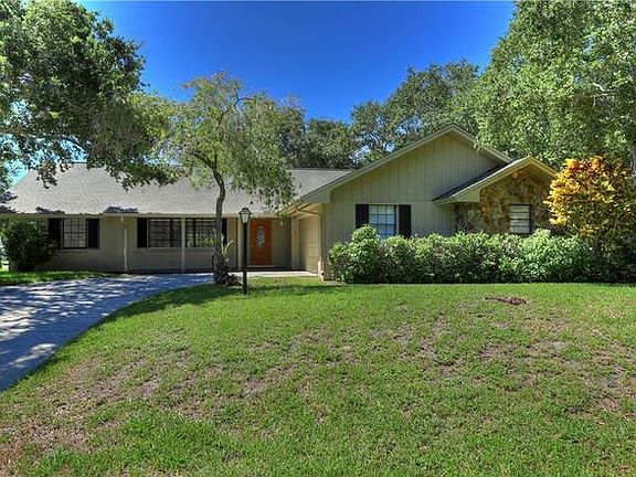 3rd image of 1185 Atocha Way