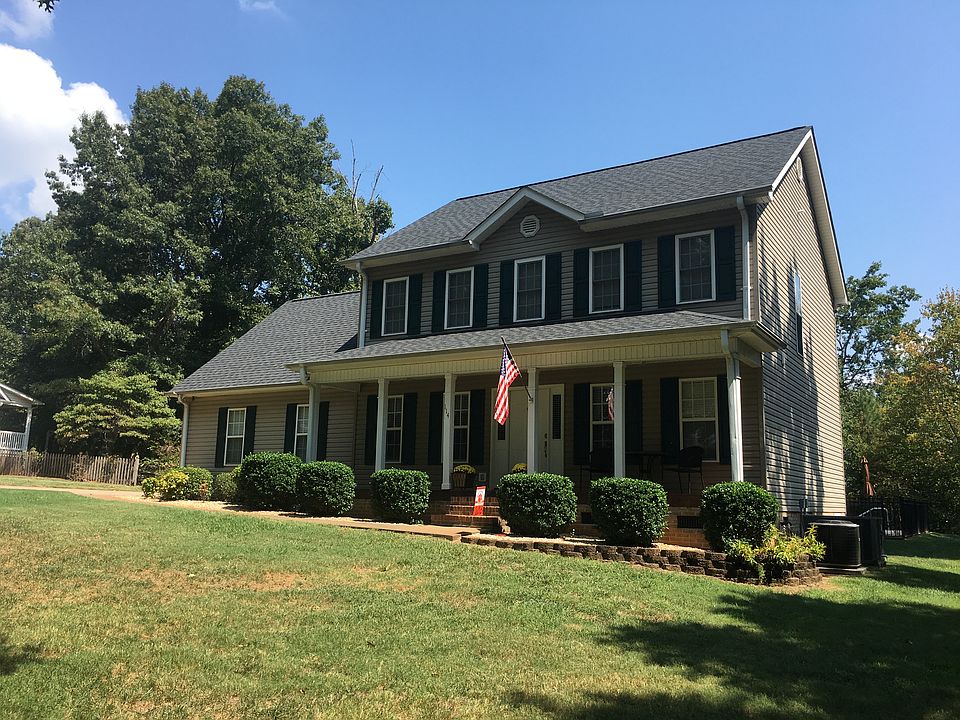 2nd image of 114 Aiken Farm Rd