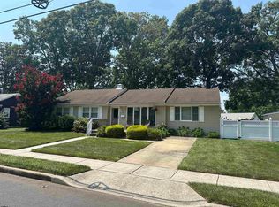 45 Dogwood Dr, Somers Point, NJ 08244