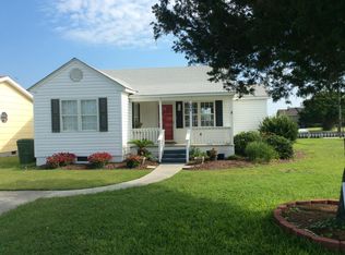 404 Davis Blvd, Atlantic Beach, NC 28512