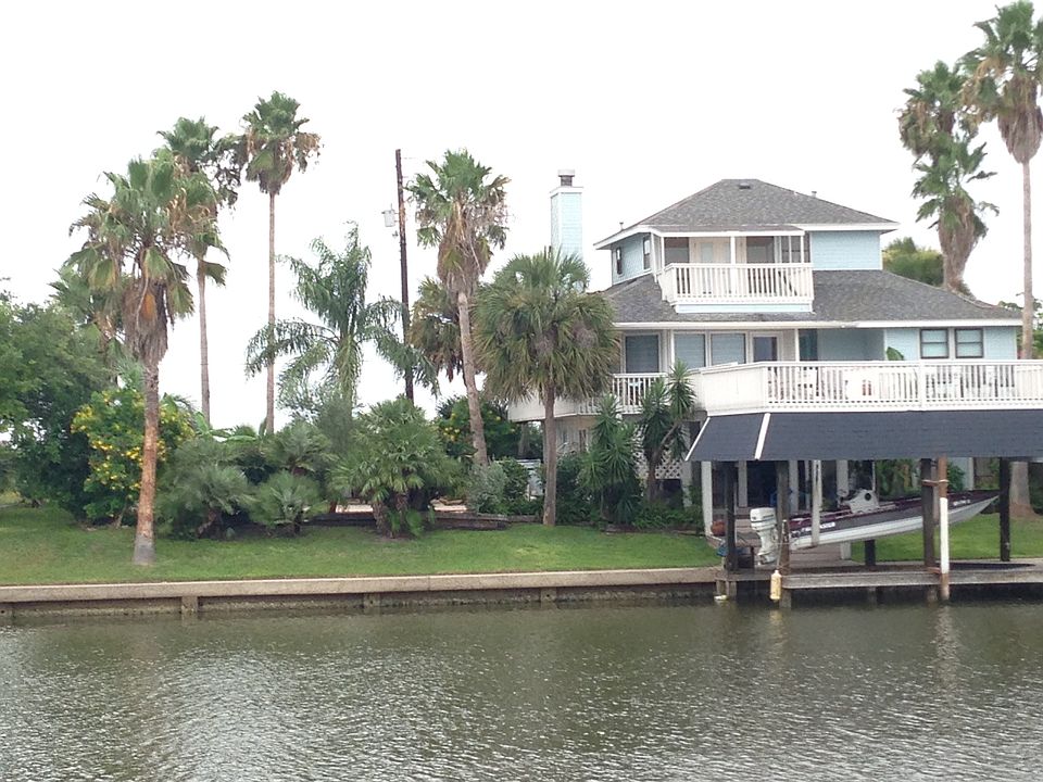 1st image of 4001 Camino Real