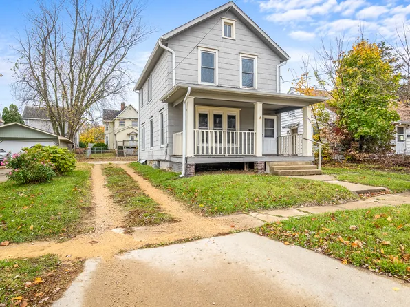 1456 S High Ave, Freeport, IL 61032