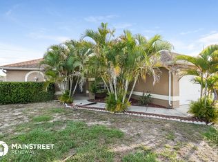 1805 NW 23rd Ter, Cape Coral, FL 33993