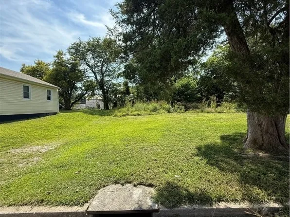 734 Mount Airy St Lot 28, Petersburg, VA 23803