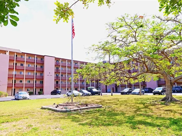 4109 Lake Bayshore Dr #407, Bradenton, FL 34205