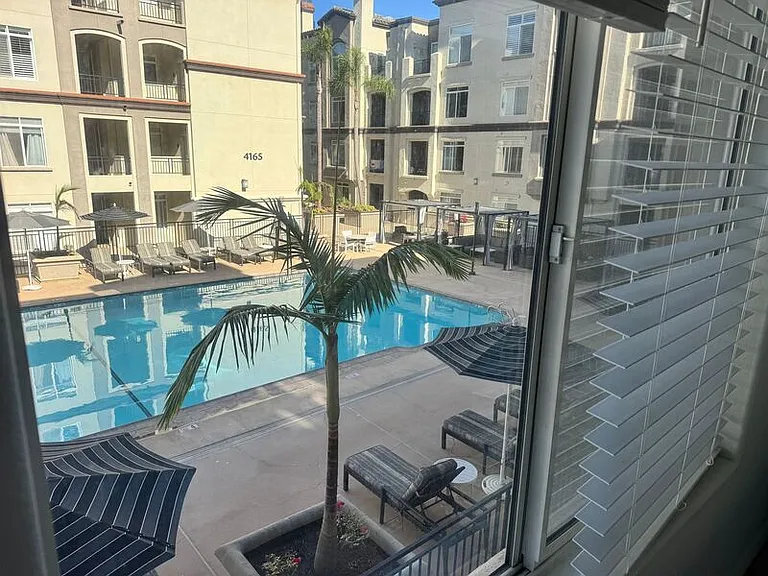 9263 Regents Rd #B210 — Photo 33