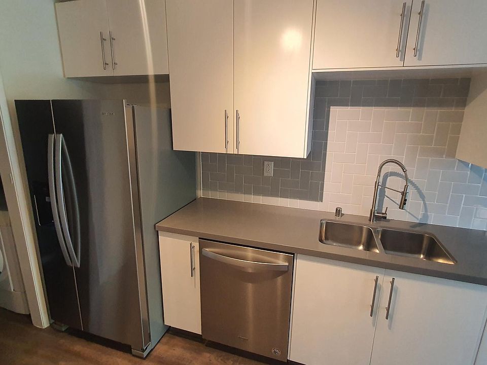 1st image of 4254 Mesa Vista Way Unit 7