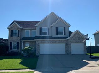 1452 Westwind Dr, Minooka, IL 60447