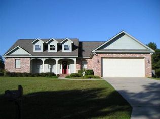 11017 Longleaf St, Collinsville, MS 39325