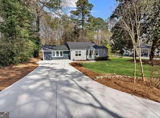 210 Hilltop Cir, Mableton, GA 30126