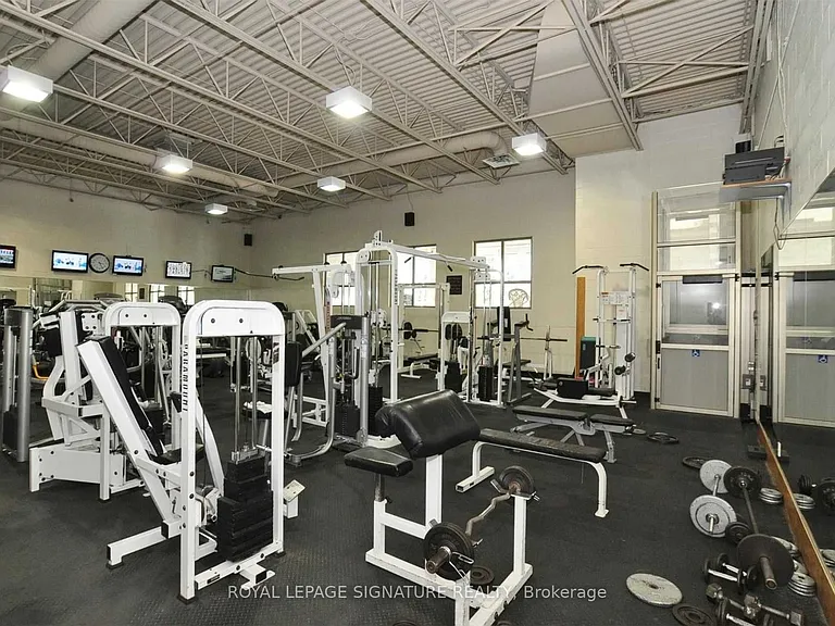 9017 Leslie St #603 — Photo 21