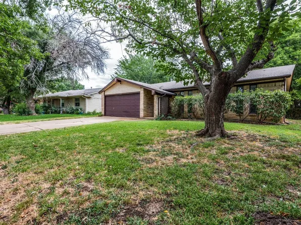 2420 Glacier St, Irving, TX 75062