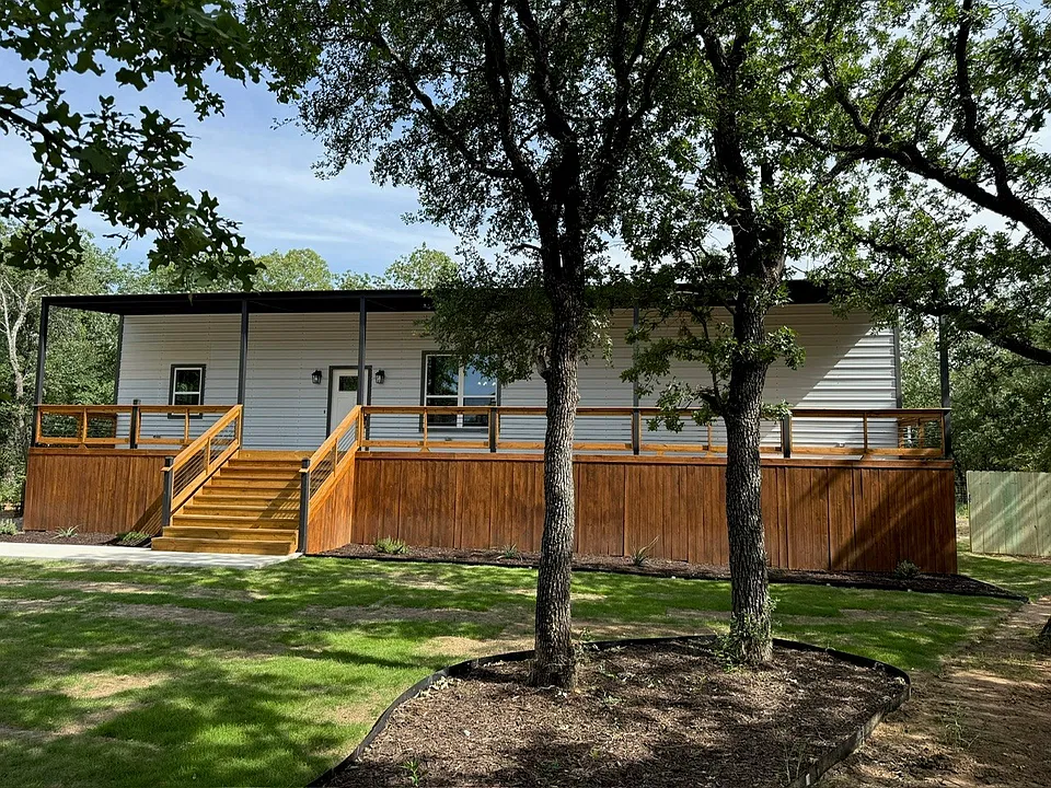 145 Greenbriar Ct
