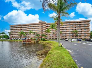 250 Jacaranda Dr APT 312, Plantation, FL 33324