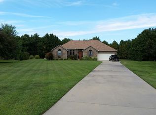 3728 Dove Ln, Loma Linda, MO 64804